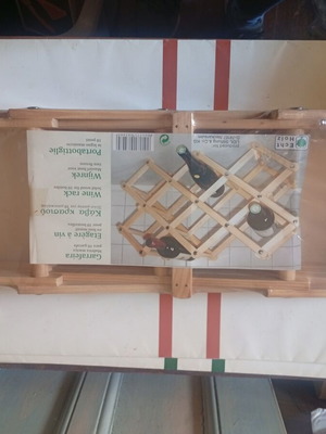 Wooden Folding Wine Rack for 10 Bottles new
