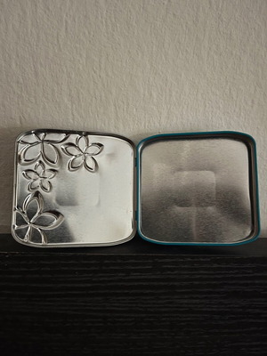 Always In My Bag vintage collectible case used