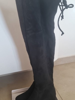 Over-the-knee suede boots like new, black with lace and block heel