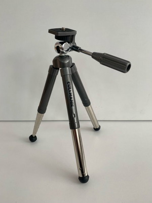 Cullmann Mini Tripod like new