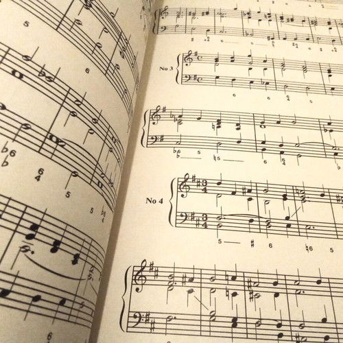 Solutions to Harmony Problems by G. Diamantis like new