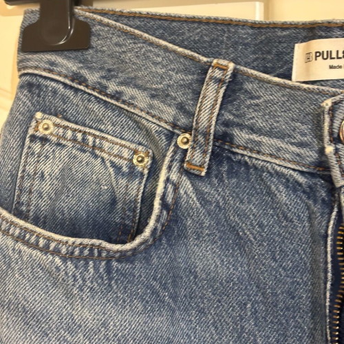 Blue Pull & Bear straight-leg jeans like new, size S
