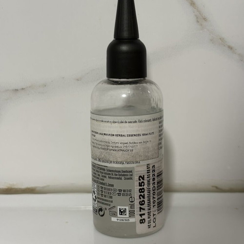 Herbal Essence Pure Hair & Scalp Oil used