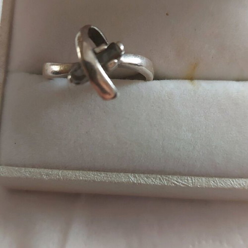 Silver ring used, discreet and beautiful No 7
