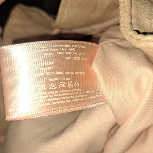 Hugo Boss shoulder bag like new, dusty rose color
