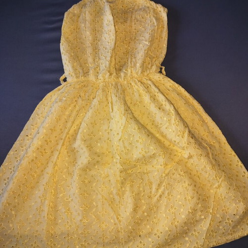 Handmade children's dress 8 years old, like new, lace