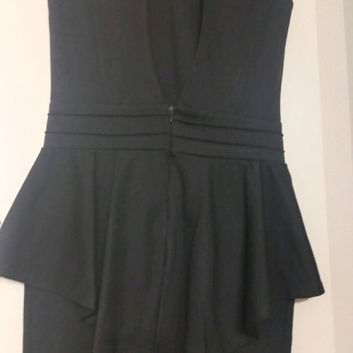Dress used, size M, black, in very good condition