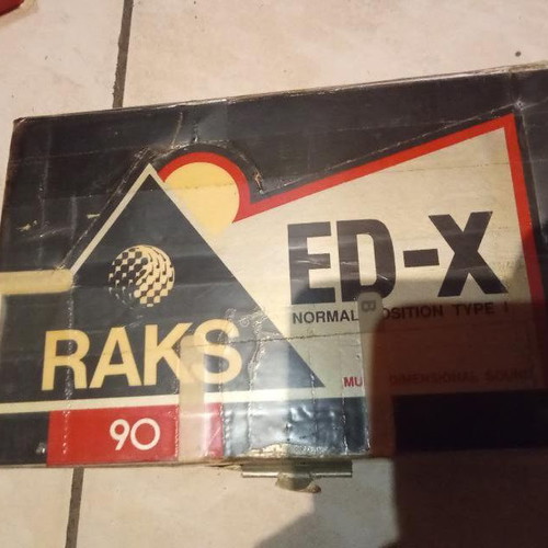 Raks 90-minute cassette tapes new, pack of 7