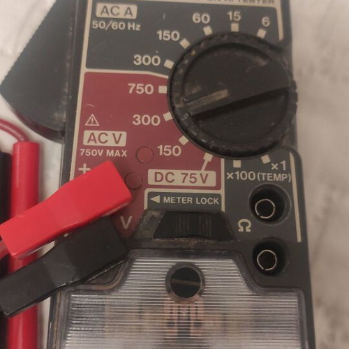 Hioki 3127-10 ammeter clamp used