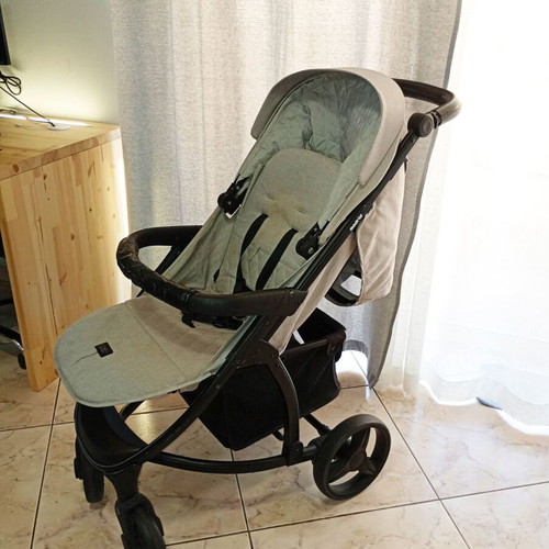 Kikka Boo Madrid 3 in 1 stroller with car seat and carrycot