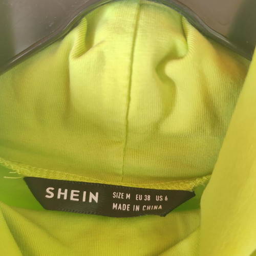 Shein turtleneck blouse like new, green and yellow, size M
