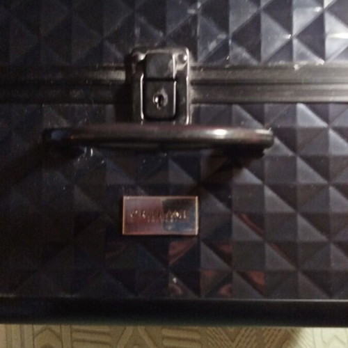 Oriflame professional cosmetic case like new, black