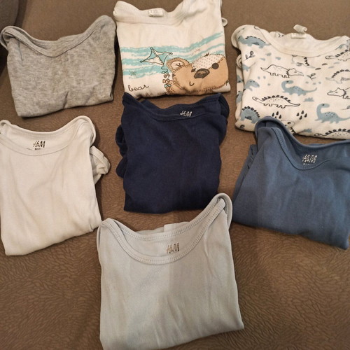 Baby bodysuits 7 like new, size 80 cm, short sleeve