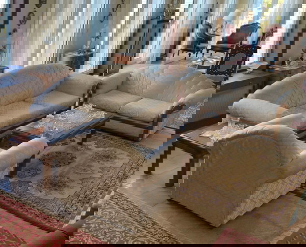 Σετ σαλόνι - τραπέζι - βοηθητικό τραπεζάκι