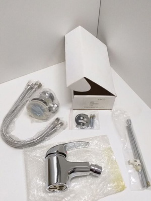 Erato bathroom faucet new with all accessories