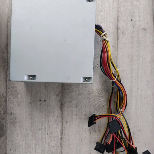 PowerOn ps-400 computer power supply like new