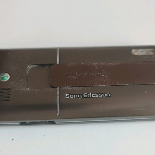 Sony Ericsson Cyber-shot mobile phone used