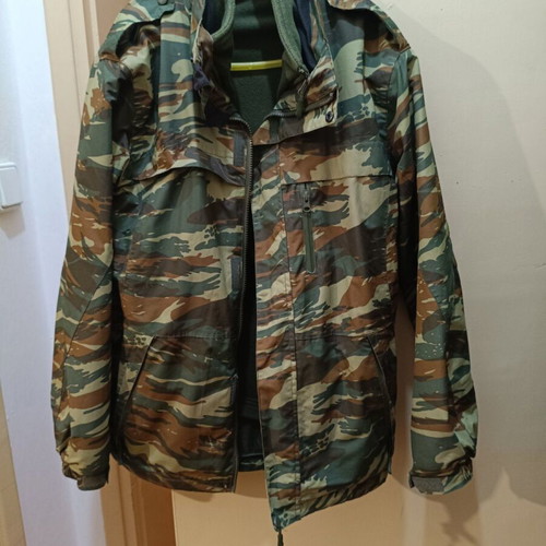 Waterproof Camouflage Jacket used, size S, brown and green