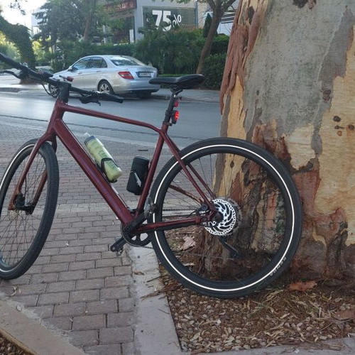 Orbea Vibe H30 electric bike like new, size M, 10-speed, hydraulic brakes