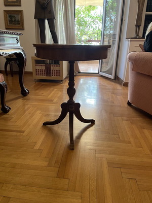 Wooden round marquetry side table, French, 1950-1960