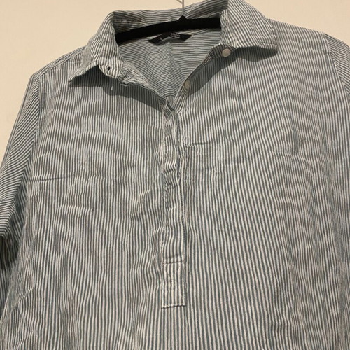 Ellen shirt-style top used, size L, white and blue