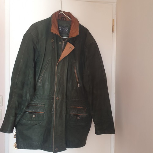 Vintage leather jacket Estilo exclusive medium, slightly used, cypress