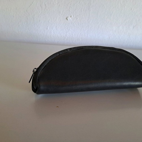 Glasses case used with cleaning cloth gift