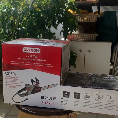 Oregon CS1500 Electric Chainsaw 2400 W 45cm new