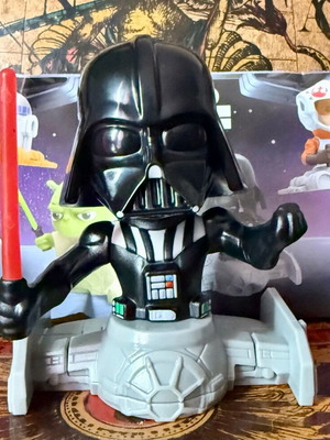 Kinder Maxi Darth Vader Starwars καινούργιο σφραγισμένο