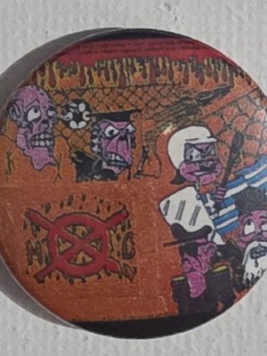 Antidrasi No2 pin badge
