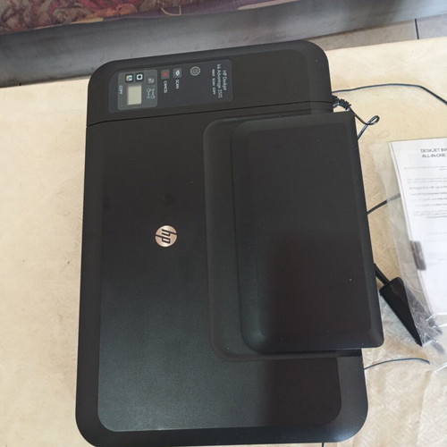 HP Deskjet Ink Advantage 2515 multifunction printer scanner