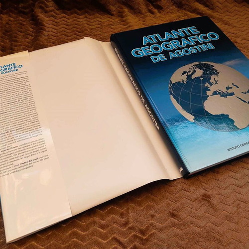 Atlante Geographico De Agostini 1999 like new, Italian atlas