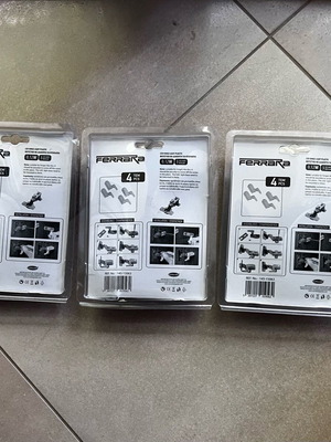 Cabinet lights new in sealed boxes