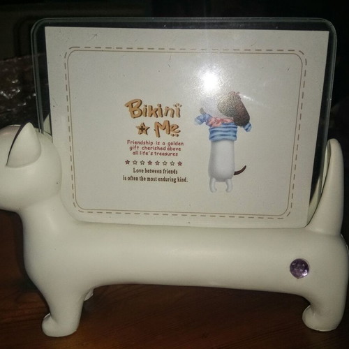 Decorative four-legged photo frame new with dog design