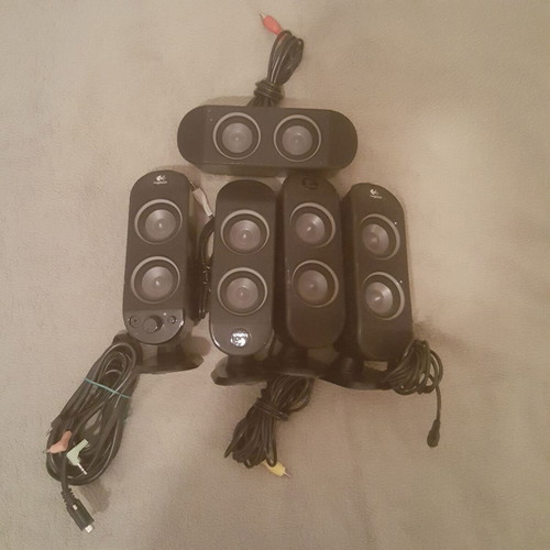 Logitech X-530 satellite speakers set of 5 like new without subwoofer
