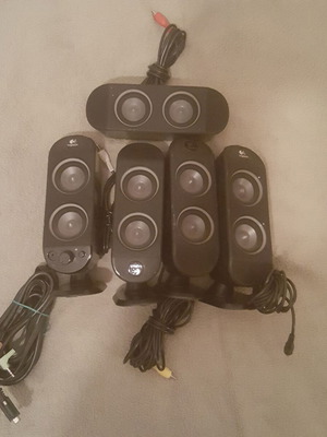 Logitech X-530 satellite speakers set of 5 like new without subwoofer