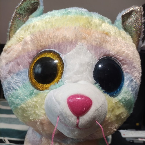 Beanie Boos Large Plush Cat by Ty like new with scratched eyes