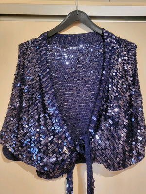 Sequin jacket blue color like new with waist tie