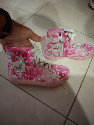 Lelli Kelly pink boots size 33