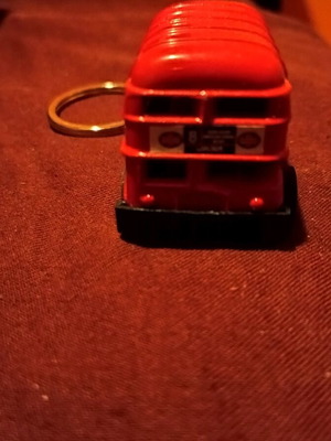 Keychain classic double-decker bus new, red from London