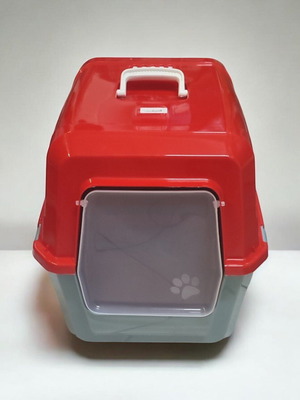 Closed cat litter box new with door, handle, filter and scoop