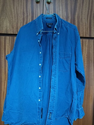 GANT men's denim shirt medium like new, blue