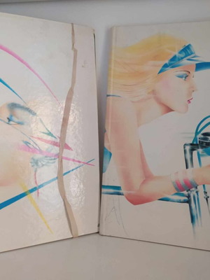 Vintage folders used, set of 2 pieces