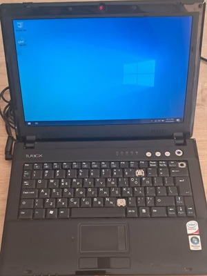 TurboX M72R 12.1 ιντσών λαπτοπ μεταχειρισμένο με Windows 10 και 500GB HDD