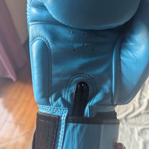 Twins Special BGVL-3 boxing gloves size 14, like new, blue