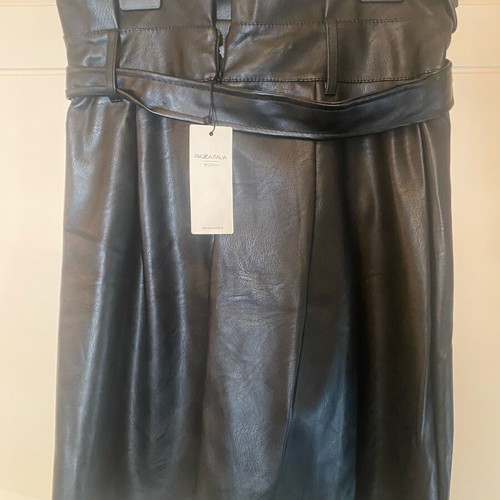 Piazza Italia midi black faux leather skirt new, size XL