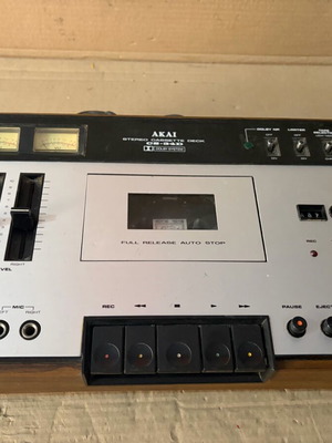 Akai CS-34D касетен плейър винтидж употребяван
