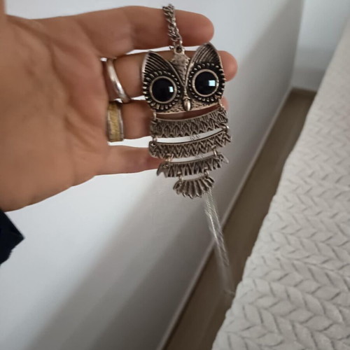 Necklace like new, black and silver