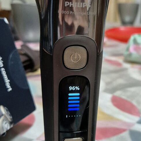 Philips i9000 Prestige XP9402/31 Rechargeable Face Shaver like new