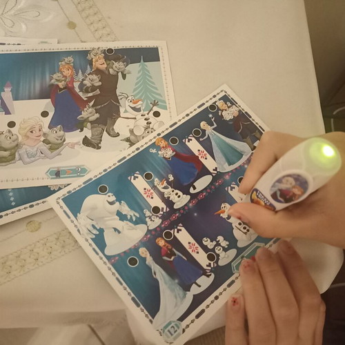 Frozen Interactive Quiz Clementoni like new